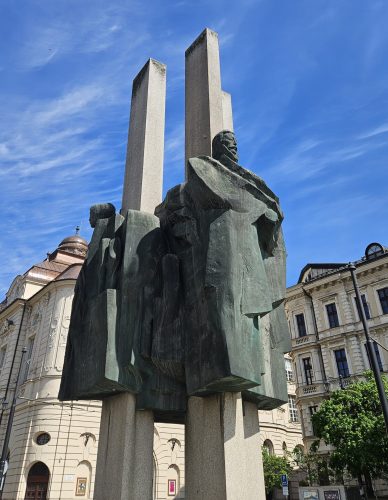 Spomenik Ljudovitu Šturu