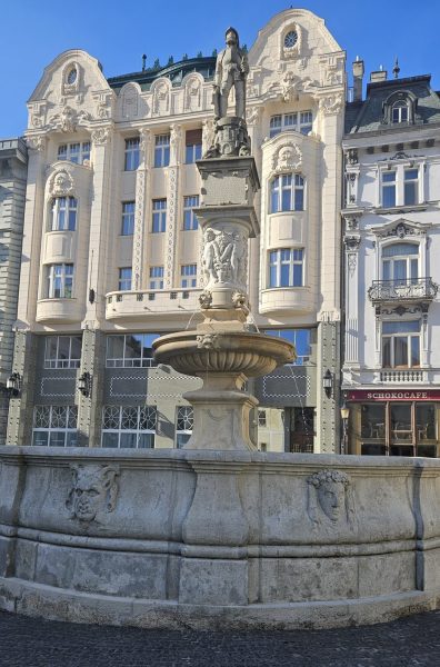 Maksimilijanova fontana u Bratislavi